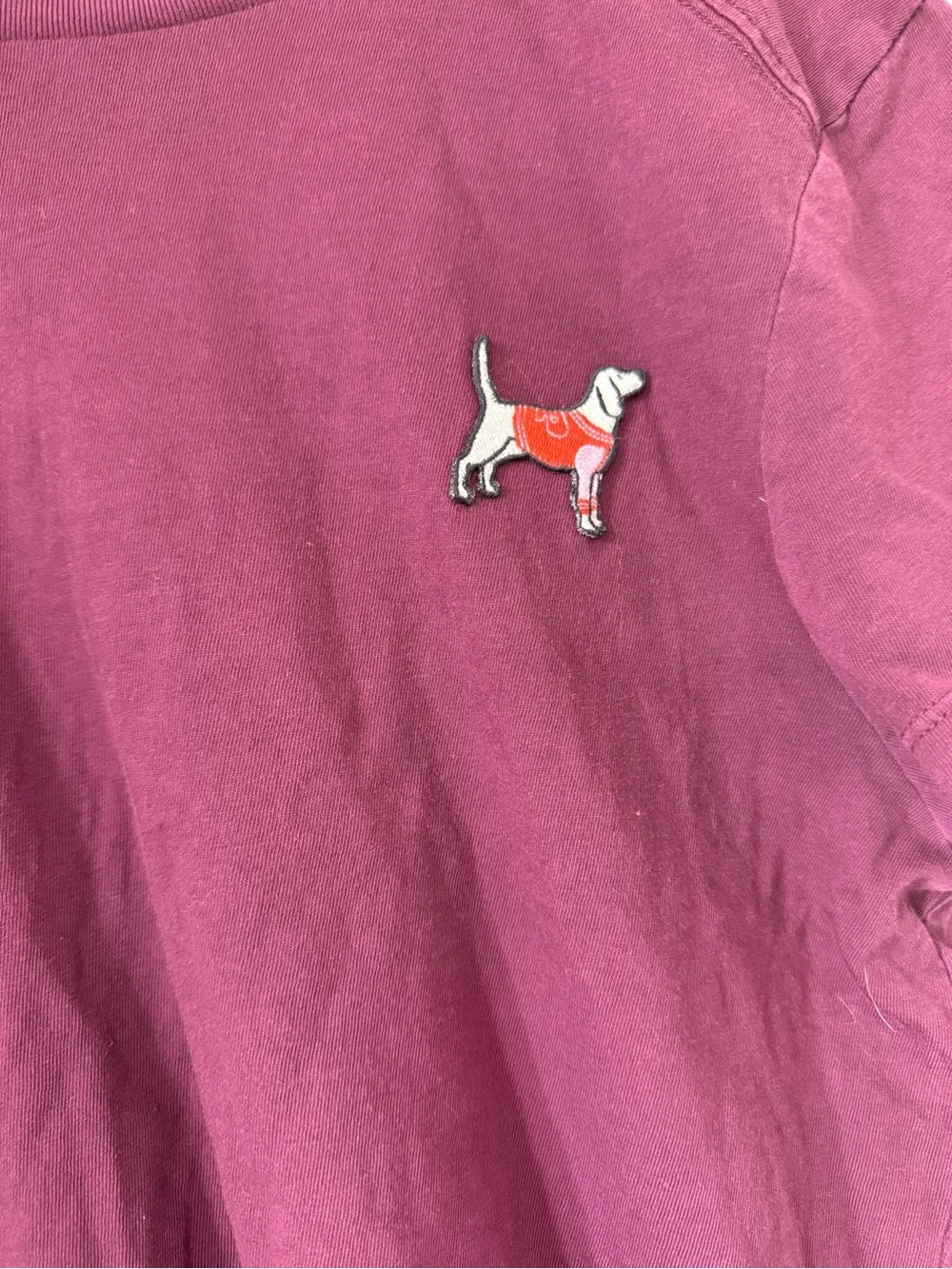 PINK Victoria's Secret Burgundy Short Sleeve Crop Tee with VS Dog -size M *NWT
